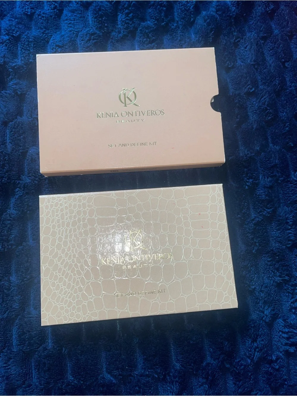 Kenia Ontiveros Beauty Set and define Kit